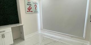 1323 LINDLEY Avenue Gallery 13