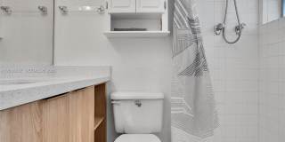 8650 SW 67th Ave Gallery 23