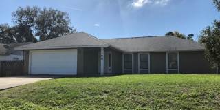 Beautiful 3BR Home in Prime Port St. Lucie Location – Near I-95 & Beaches! Beautiful 3BR Home in Prime Port St. Lucie Location – Near I-95 & Beaches! Gallery 1