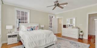 407 East Hull Street Gallery 36