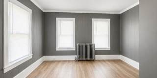 585 Chestnut St. Gallery 7