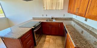 BEAUTIFUL UPPER 3BD/2BA UNIT PLUS BONUS ROOM. TIBURON CONDO. MT.TAM VIEWS! Gallery 7