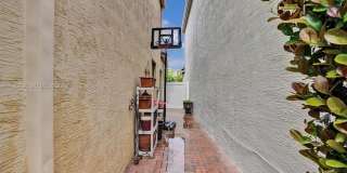 760 Northeast 193rd Terrace Gallery 10
