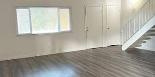 Myrtle Oaks Gallery 1