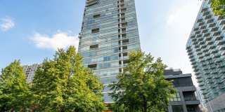 510 W Erie Street unit: 1207 Gallery 1