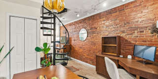 Charming Row Home | 2 Bed | 1 Bath | 950 Sf | Fenced Backyard | 2 Surface Parking Spaces Gallery 9