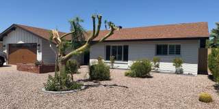 SCOTTSDALE 3 BEDROOM HOME WITH POOL ON CULDESAC LOT***CLOSE TO OLD TOWN Gallery 1