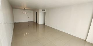 18151 NE 31st Ct Gallery 9