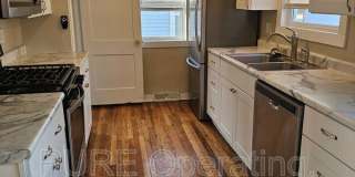 1618 S 50th St Gallery 8