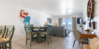 Fully Furnished Beach Escape – Gulf Views & Coastal Vibes 2 Beds | 2 Bath Gallery 17