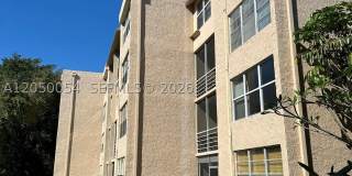 9410 Live Oak Pl Gallery 1