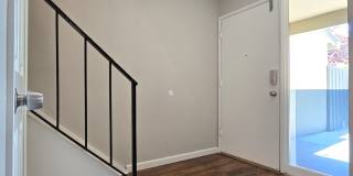 Remodeled Townhome in Beautiful Complex, A/C, Pool, Tennis Courts, Patio, Great Location! Gallery 3