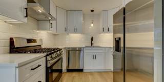 616 Marine St. Gallery 34