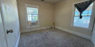 Spacious 3-Bedroom Midtown Home with Central A/C & Two Assigned Parking Spaces Gallery 35