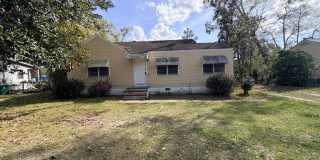 2 Bedroom/1 Bath located in the heart of Valdosta!!! Gallery 1