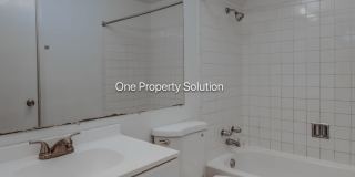 924 West 60th Pl Merrillville, IN 46410 Gallery 15