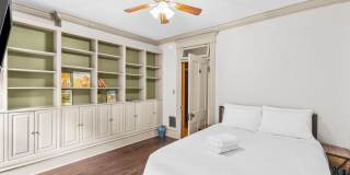 Historic Victorian Charm Meets Modern Living in the Heart of Italian Village / Short North! Gallery 21