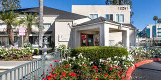 Whispering Fountains at Whittier - Senior Housing Gallery 29