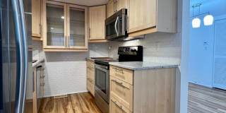 Westside Condo w/ Pool & Garage (Water Included) Gallery 13