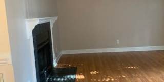 2 bedroom 2 bath unit- Close to tanglewood! Gallery 6