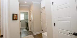 595 E L Ives Drive Gallery 23