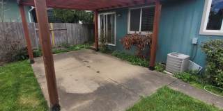 Charming and Spacious 3BB/2.5BA home for rent!  AVAILABLE NOW Gallery 19