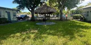 713 NE 3RD ST Gallery 1