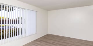 Eastwood Apartment Homes Gallery 38