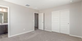 Brand New Build! Massive modern 4 bedroom/4.5 bathroom townhome in the heart of Chandler Gallery 26