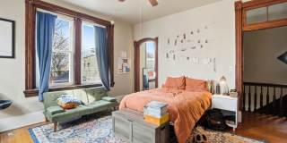 6 bed/2 bath on Rohs St., Mins. from UC for Only $600/pp ($3,600/mo)! $250 SIGN ON BONUS FOR LTO!!! Gallery 23