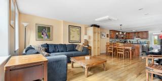 199 8th Street Gallery 1