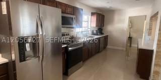 6790 SW 10th Ct Gallery 3