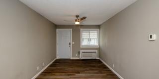 Lux Off Riverwalk Gallery 18