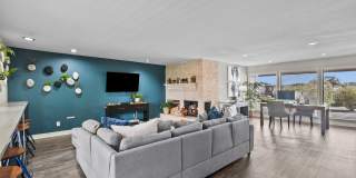 Grand Hampton Gallery 8