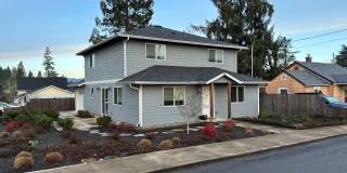 4 bedroom, 2.5 Bath In Carlton- Great Location! Gallery 1