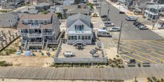 2400 Ocean Front Gallery 27