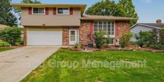 8071 Meadowdale Drive Gallery 1