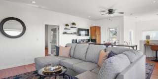 4551 Narragansett Avenue - 1 Gallery 30