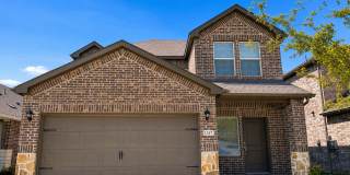 Modern Elegance with an Outdoor Retreat! Beautifully Upgraded Home in a Prime Location Gallery 1
