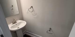 Newly Constructed 3bed/3.5 Bath townhome available now! Gallery 42