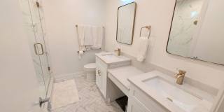 Stunning rehabbed 3-Bedroom Townhome in Fulton Market / West Loop Gallery 9