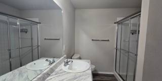 House for Rent near UofA Gallery 8