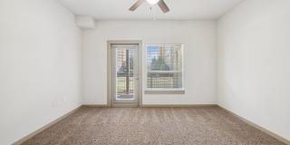 Anatole on MacArthur Gallery 13