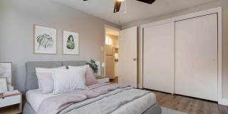 South Washington St Apts Gallery 5