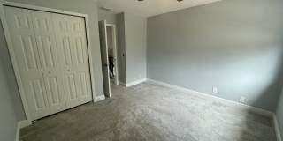3 Bedroom 2.5 Bathroom Townhome located in Pelican Bay Gallery 50
