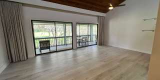 Great updated 2/2  in Grenelefe Gallery 1