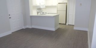 ONE BEDROOM ONE BATHROOM! WATERFRONT COMMUNITY! Gallery 8
