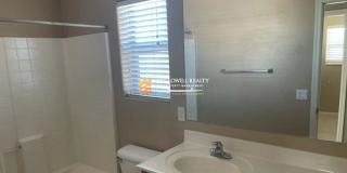 5 Bedroom, 2 1/2 Bath Available Now! Gallery 8