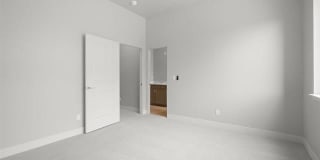 392 W Ridges Boulevard Gallery 24