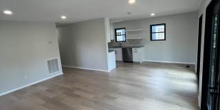 220 Eveningside Drive Gallery 3